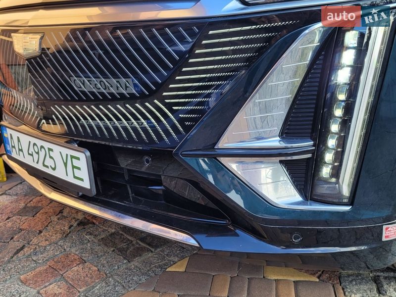 Внедорожник / Кроссовер Cadillac Lyriq 2024 в Киеве