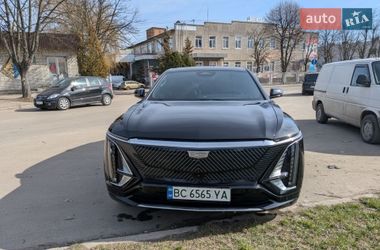 Внедорожник / Кроссовер Cadillac Lyriq 2024 в Львове