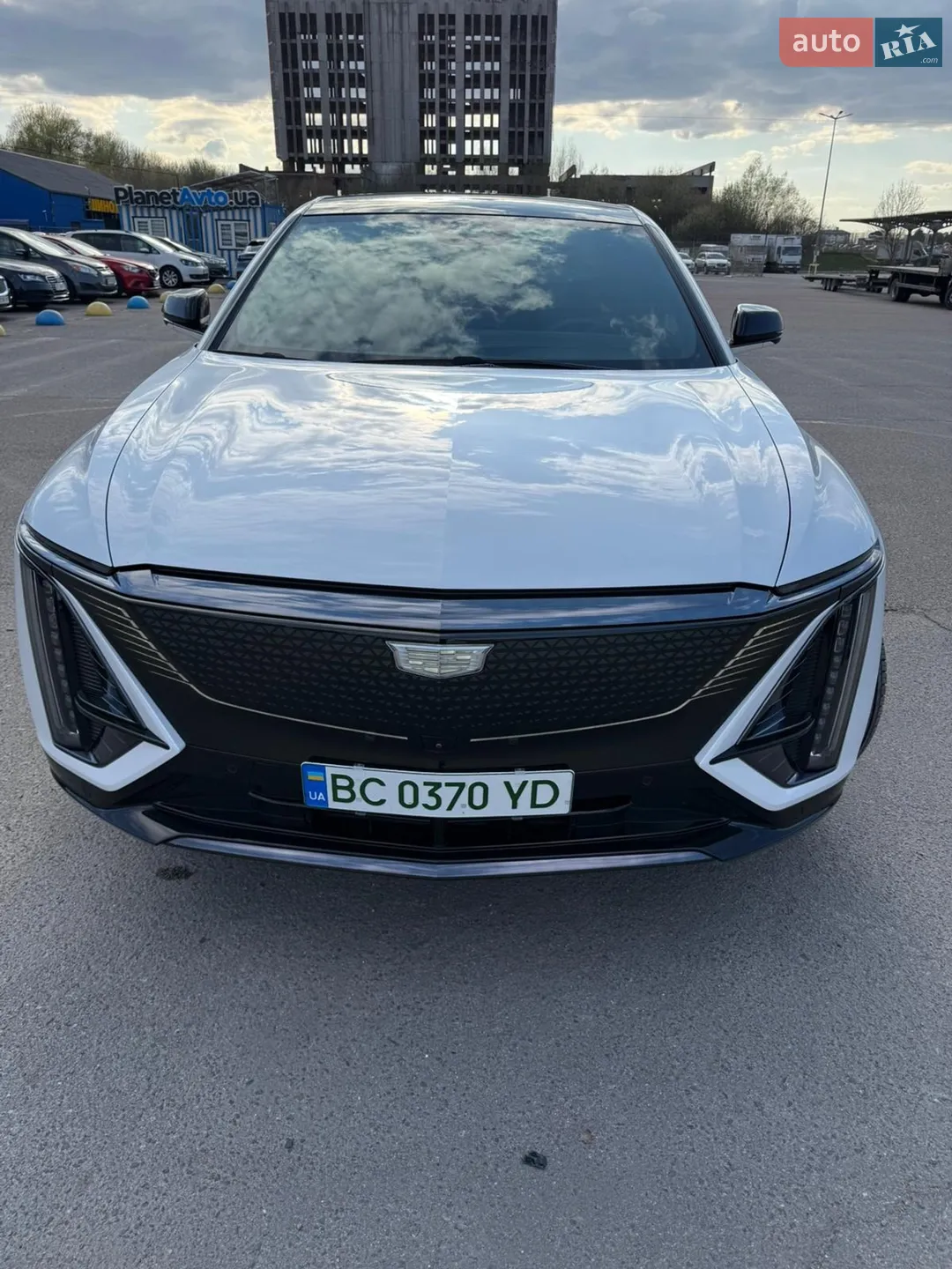 2024 Cadillac Lyriq - мініатюра 9