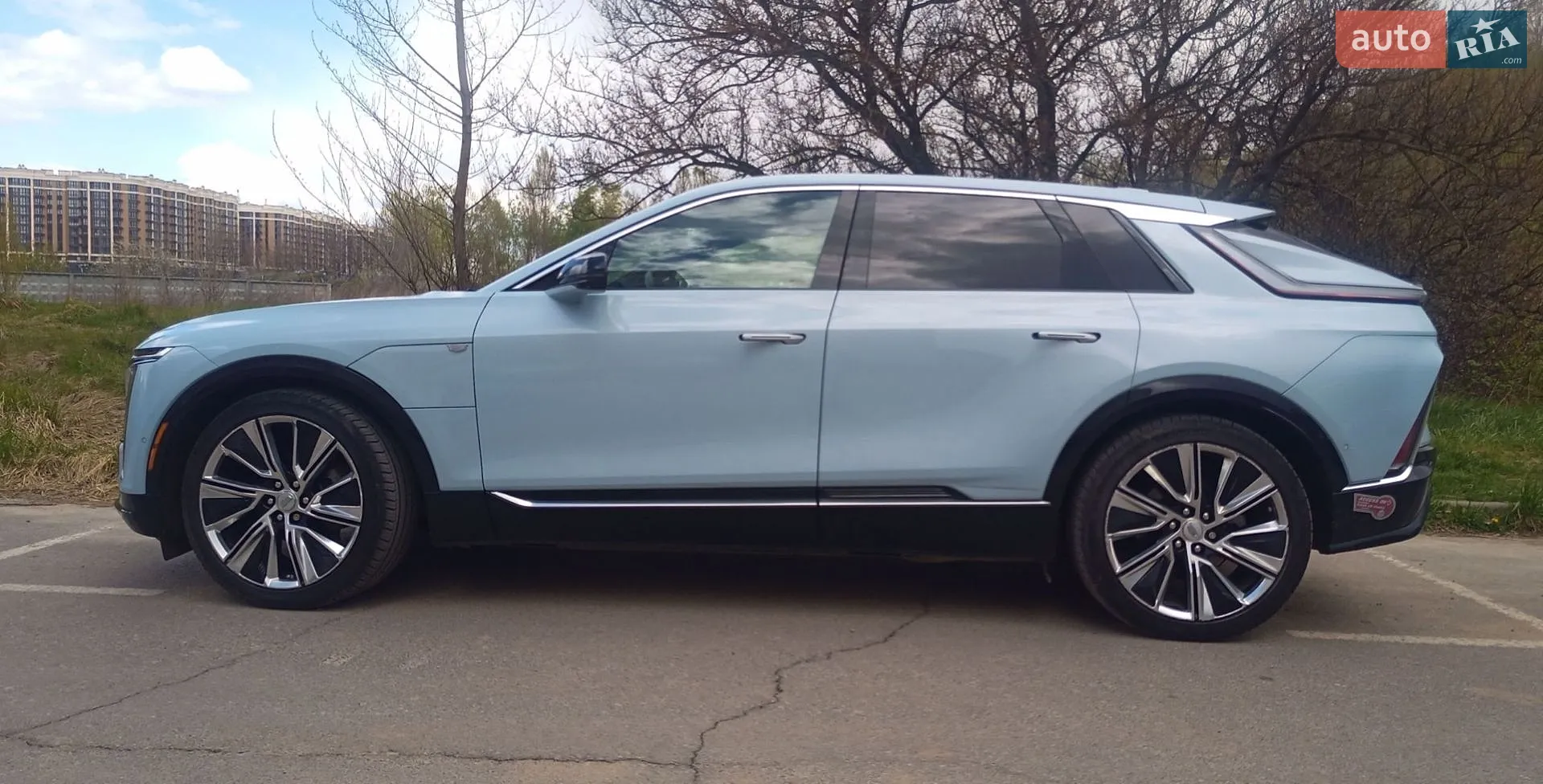 Cadillac Lyriq 2023