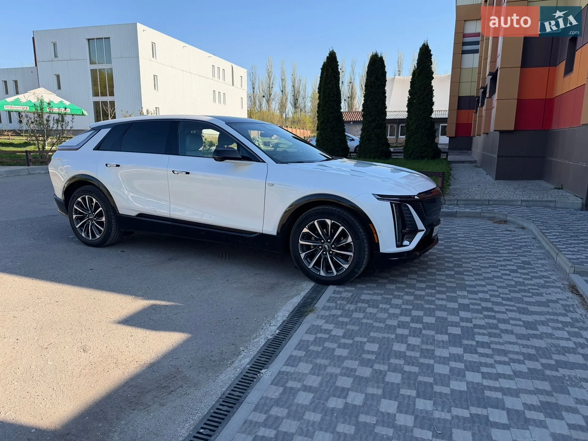 2023 Cadillac Lyriq - мініатюра 6