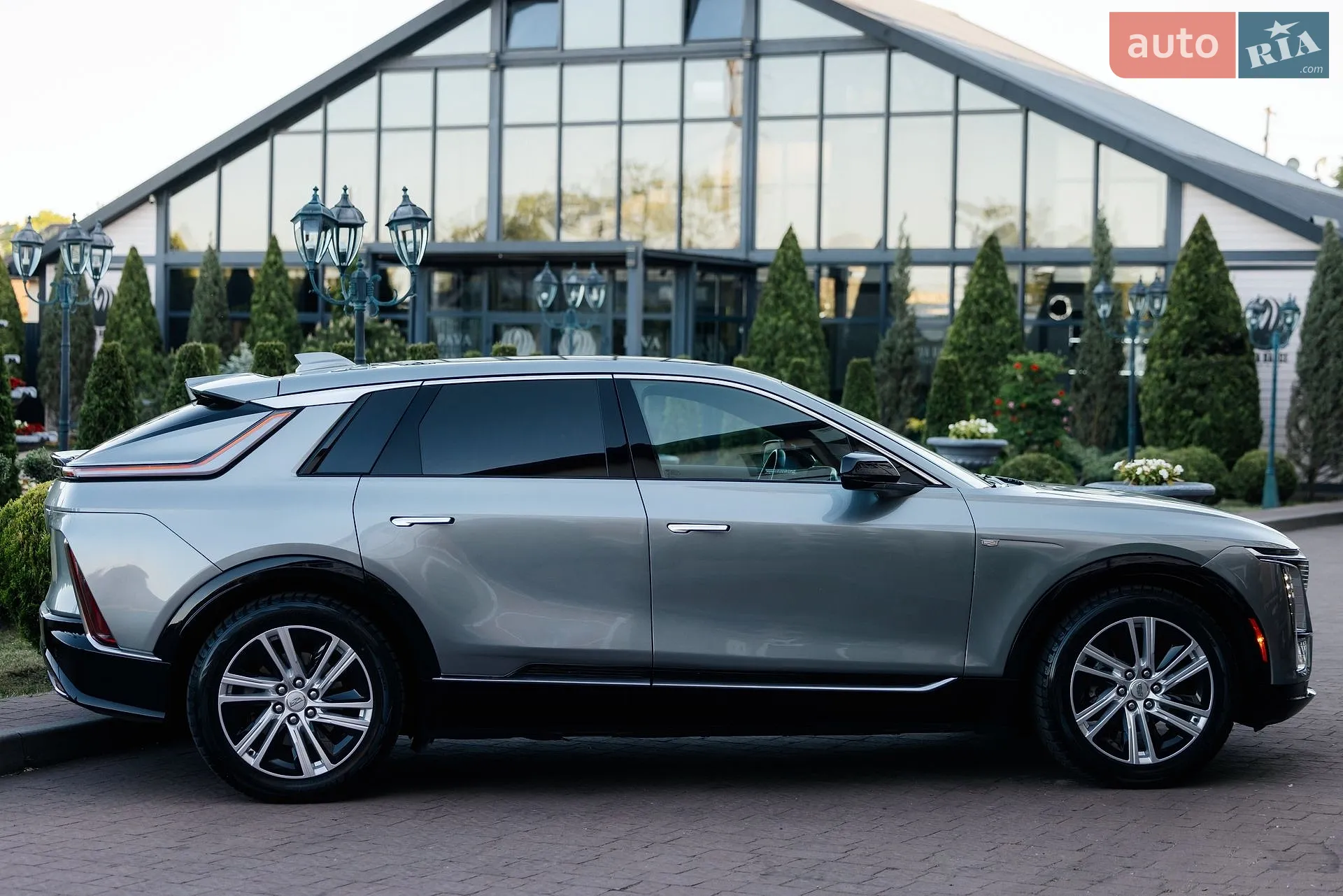 2024 Cadillac Lyriq - мініатюра 18