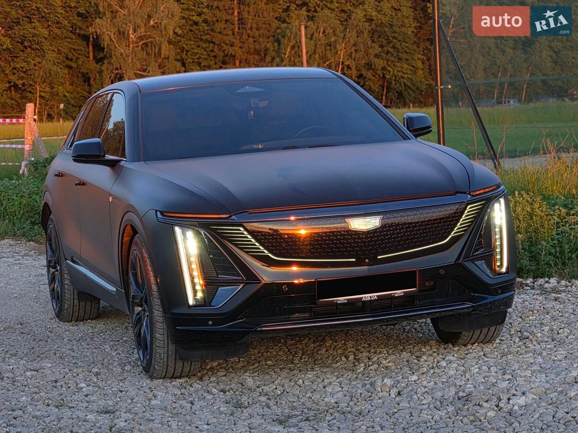 2024 Cadillac Lyriq - мініатюра 120