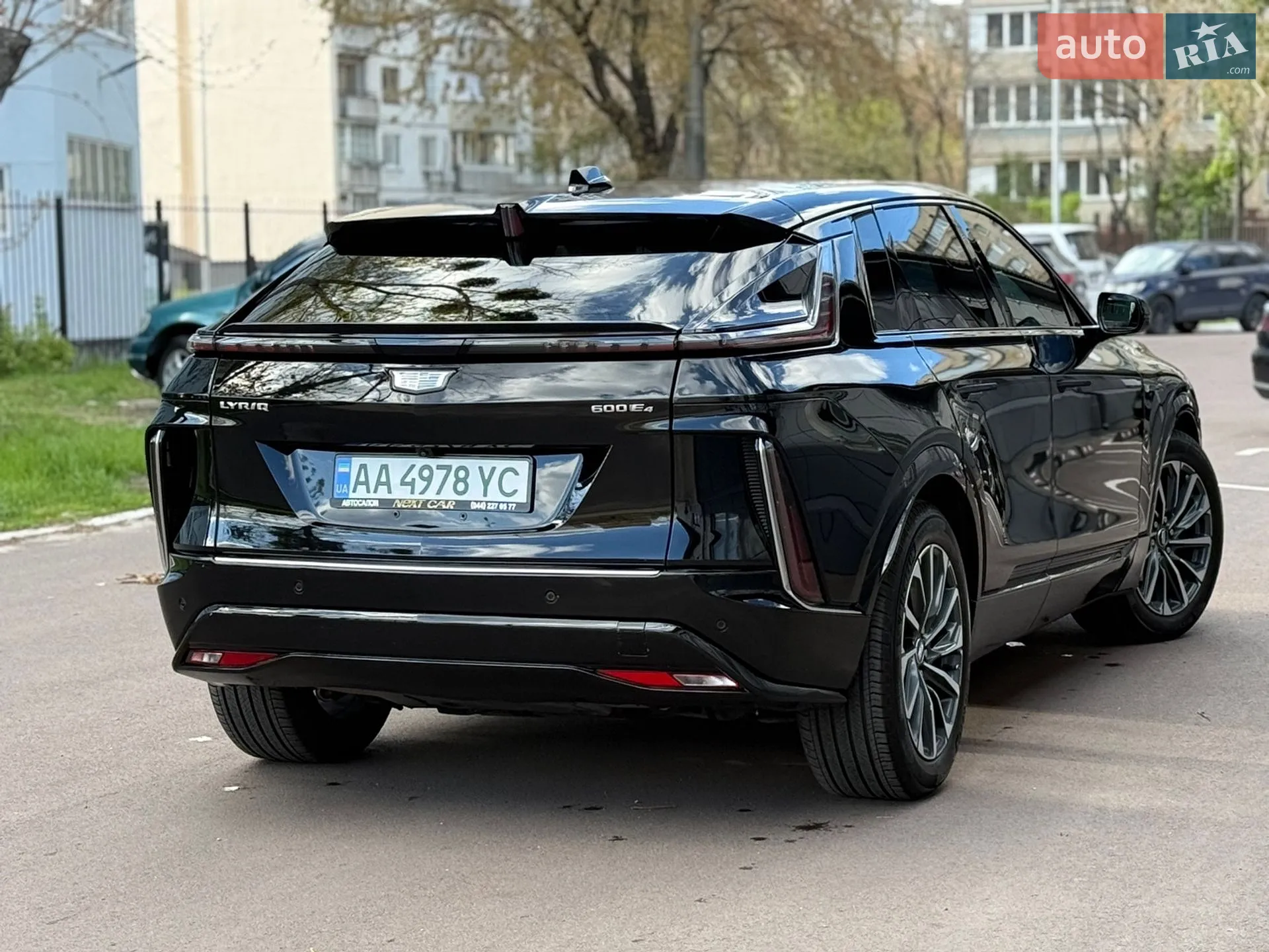 2023 Cadillac Lyriq - мініатюра 6