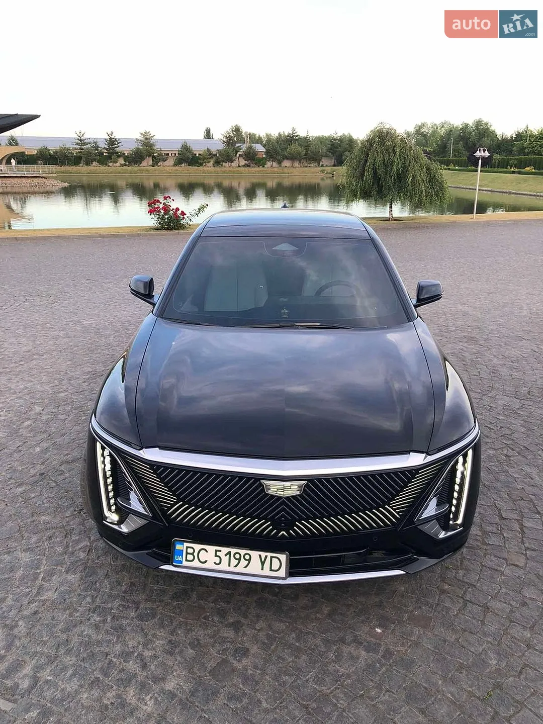 2024 Cadillac Lyriq - мініатюра 9