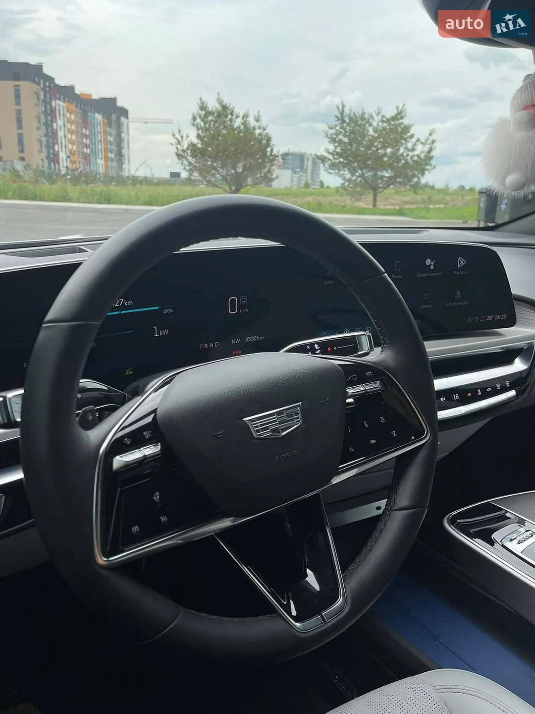 2023 Cadillac Lyriq - мініатюра 9