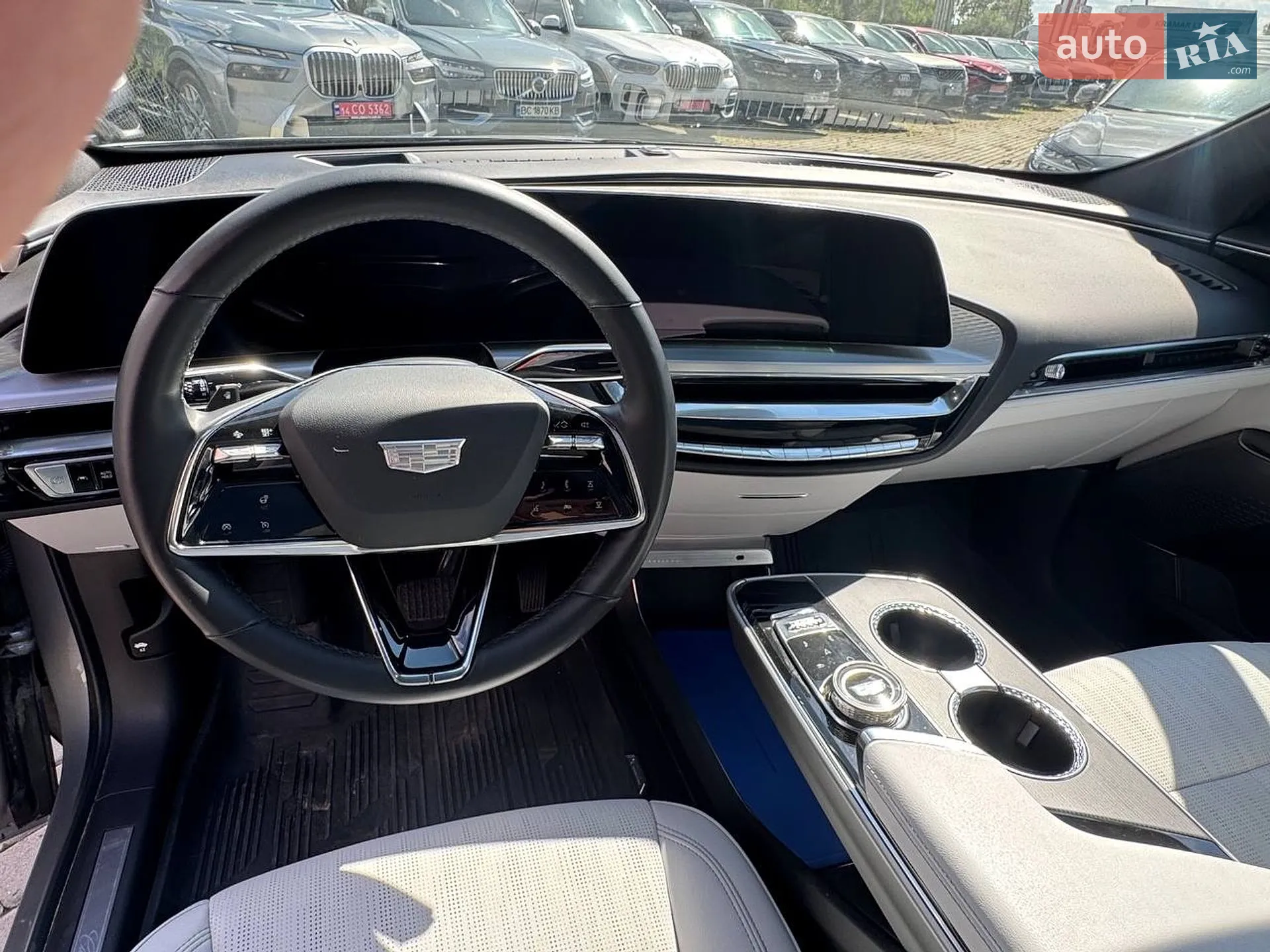 2024 Cadillac Lyriq - мініатюра 21