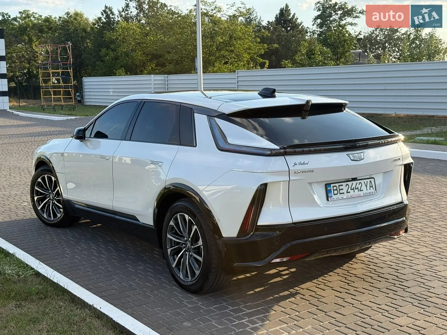 2024 Cadillac Lyriq - мініатюра 10
