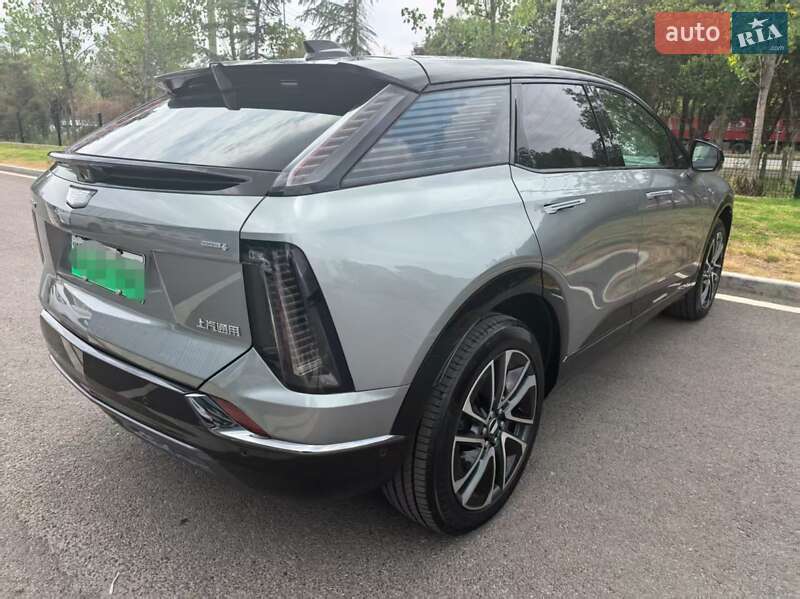 Позашляховик / Кросовер Cadillac  Optiq 2024 в Дніпрі