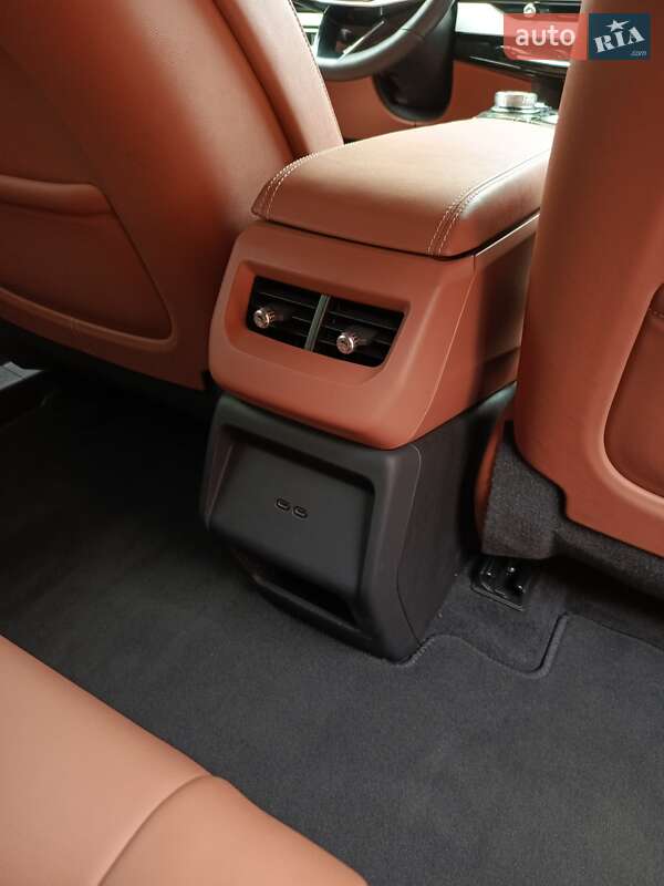 Позашляховик / Кросовер Cadillac  Optiq 2024 в Дніпрі