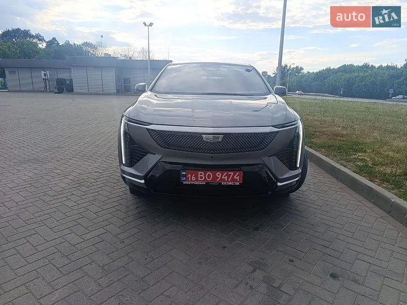 Cadillac  Optiq