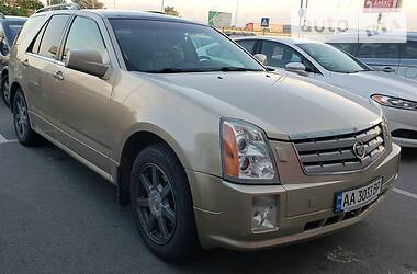 Позашляховик / Кросовер Cadillac SRX 2004 в Києві