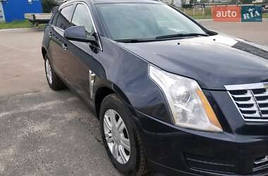 Внедорожник / Кроссовер Cadillac SRX 2014 в 