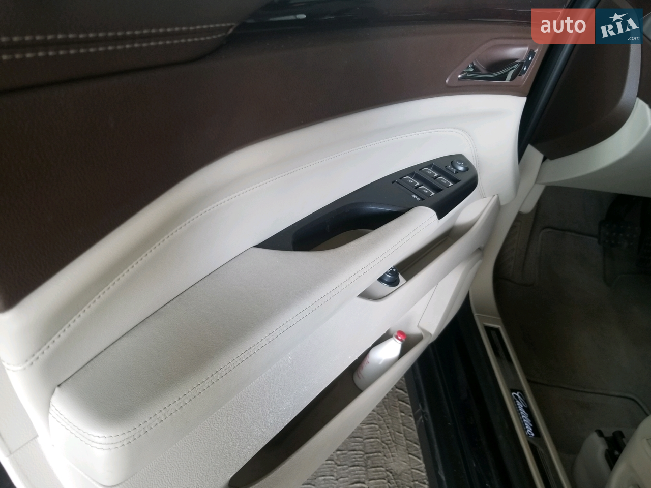 2014 Cadillac SRX - мініатюра 17