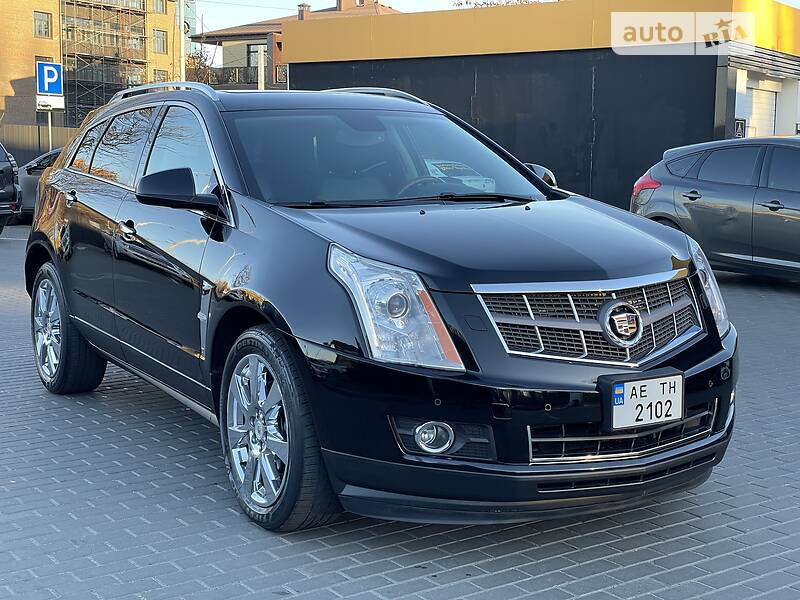 Внедорожник / Кроссовер Cadillac SRX 2010 в 