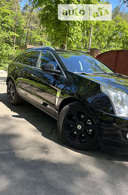 Внедорожник / Кроссовер Cadillac SRX 2011 в 
