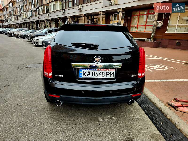 Позашляховик / Кросовер Cadillac SRX 2013 в Києві