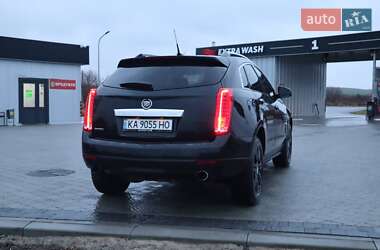 Внедорожник / Кроссовер Cadillac SRX 2011 в 