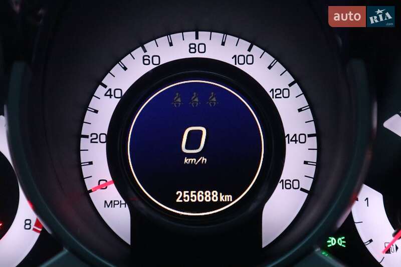 Позашляховик / Кросовер Cadillac SRX 2011 в Городку