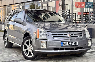 Внедорожник / Кроссовер Cadillac SRX 2004 в 