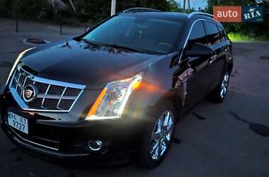 Внедорожник / Кроссовер Cadillac SRX 2010 в 