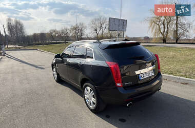 Позашляховик / Кросовер Cadillac SRX 2011 в 