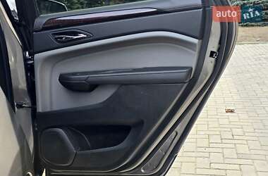 Внедорожник / Кроссовер Cadillac SRX 2010 в 