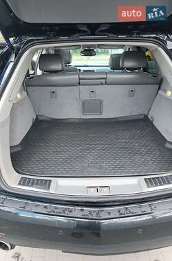 Внедорожник / Кроссовер Cadillac SRX 2011 в 