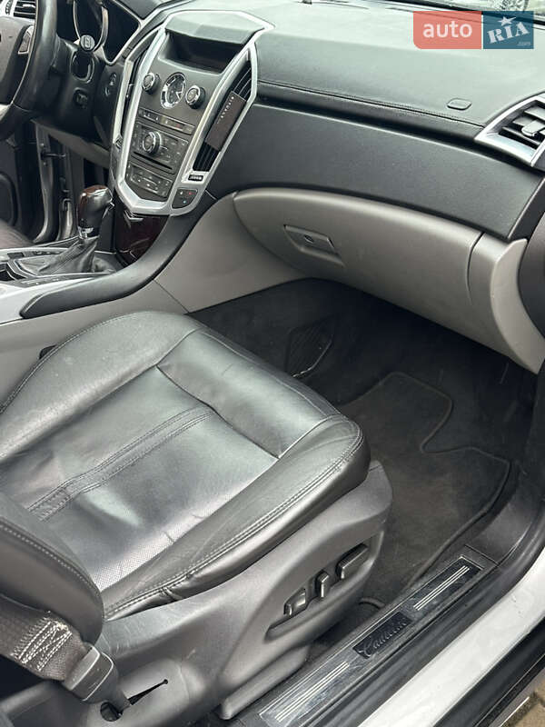 Внедорожник / Кроссовер Cadillac SRX 2010 в Луцке фото 6 Внедорожник / Кроссовер Cadillac SRX 2010 в Луцке