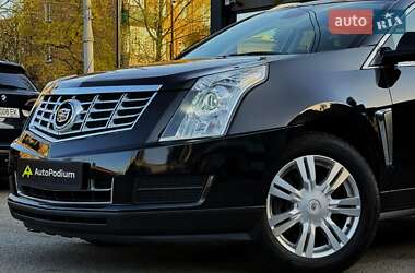 Позашляховик / Кросовер Cadillac SRX 2014 в 