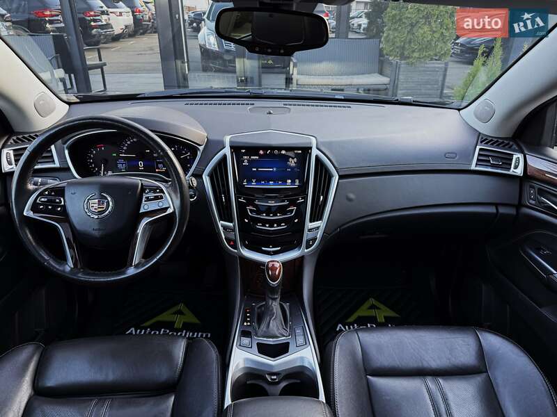 Позашляховик / Кросовер Cadillac SRX 2014 в Києві