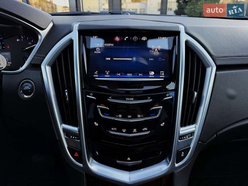 Позашляховик / Кросовер Cadillac SRX 2014 в Києві