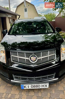 Внедорожник / Кроссовер Cadillac SRX 2010 в 