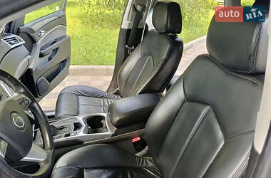 Внедорожник / Кроссовер Cadillac SRX 2010 в 