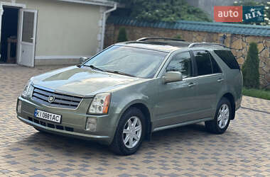 Позашляховик / Кросовер Cadillac SRX 2004 в 