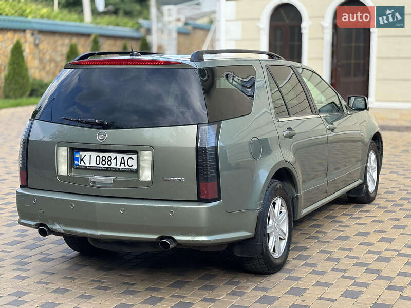 Внедорожник / Кроссовер Cadillac SRX 2004 в Каменец-Подольском