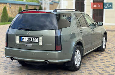 Внедорожник / Кроссовер Cadillac SRX 2004 в 