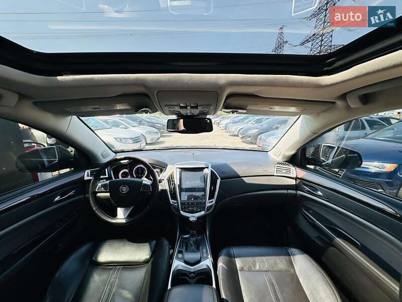 Позашляховик / Кросовер Cadillac SRX 2011 в Харкові
