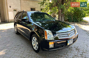 Позашляховик / Кросовер Cadillac SRX 2008 в 