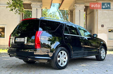 Позашляховик / Кросовер Cadillac SRX 2008 в 