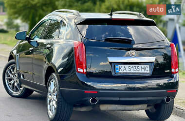 Позашляховик / Кросовер Cadillac SRX 2013 в 