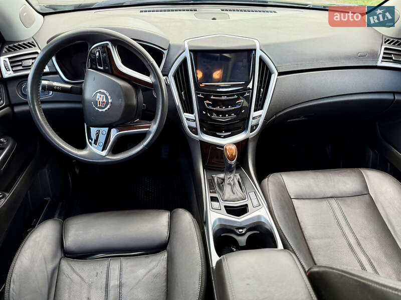 Внедорожник / Кроссовер Cadillac SRX 2013 в Киеве