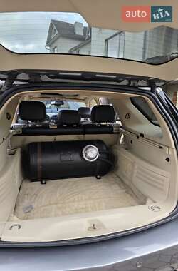 Позашляховик / Кросовер Cadillac SRX 2004 в 