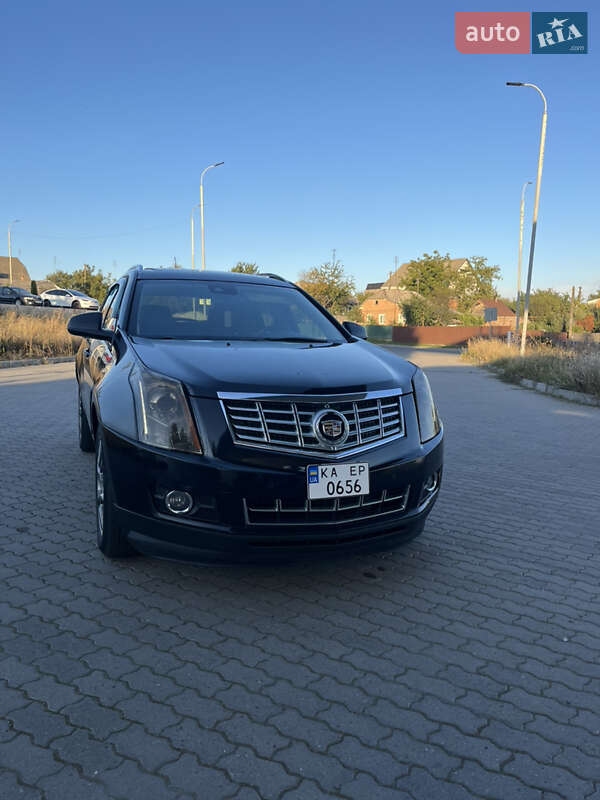 Внедорожник / Кроссовер Cadillac SRX 2015 в Жмеринке