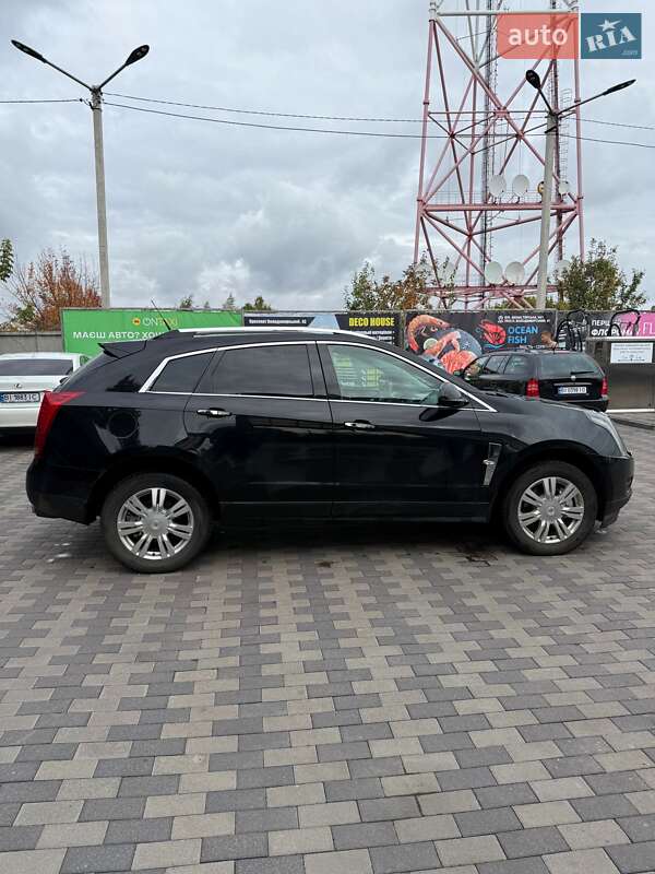 Позашляховик / Кросовер Cadillac SRX 2011 в Лубнах