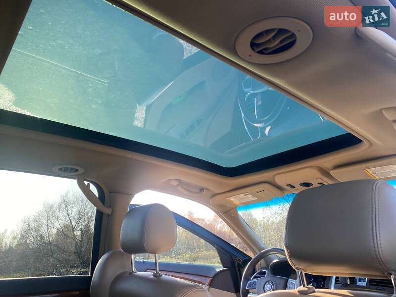 Внедорожник / Кроссовер Cadillac SRX 2008 в Киеве