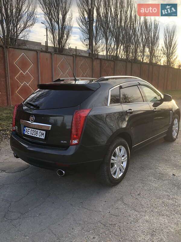 Внедорожник / Кроссовер Cadillac SRX 2014 в Днепре фото 4 Внедорожник / Кроссовер Cadillac SRX 2014 в Днепре