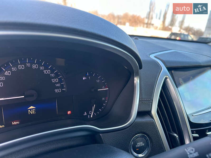 Универсал Cadillac SRX 2012 в Киеве