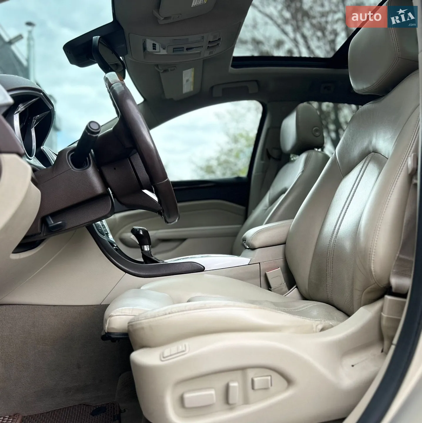 2010 Cadillac SRX - мініатюра 17
