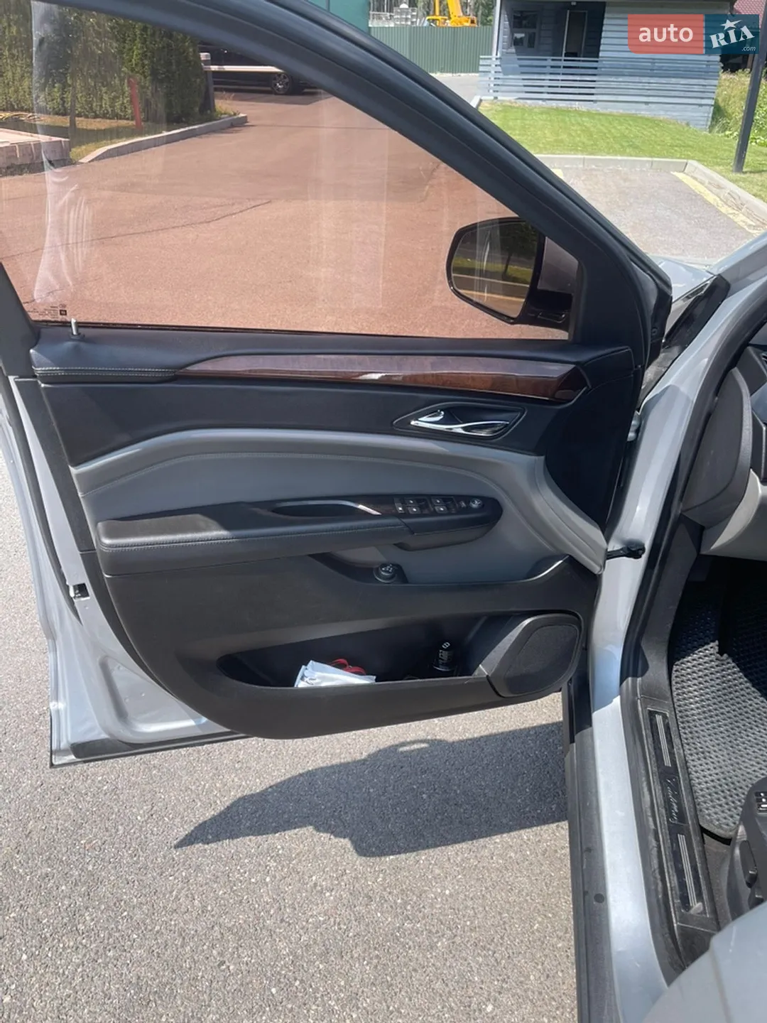 2010 Cadillac SRX - мініатюра 29